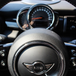 mini-cooper-lci-interior-8