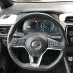 nissan-leaf-2018-interior-3