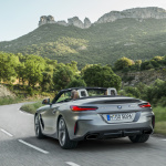 p90318602_highres_the-new-bmw-z4-roads