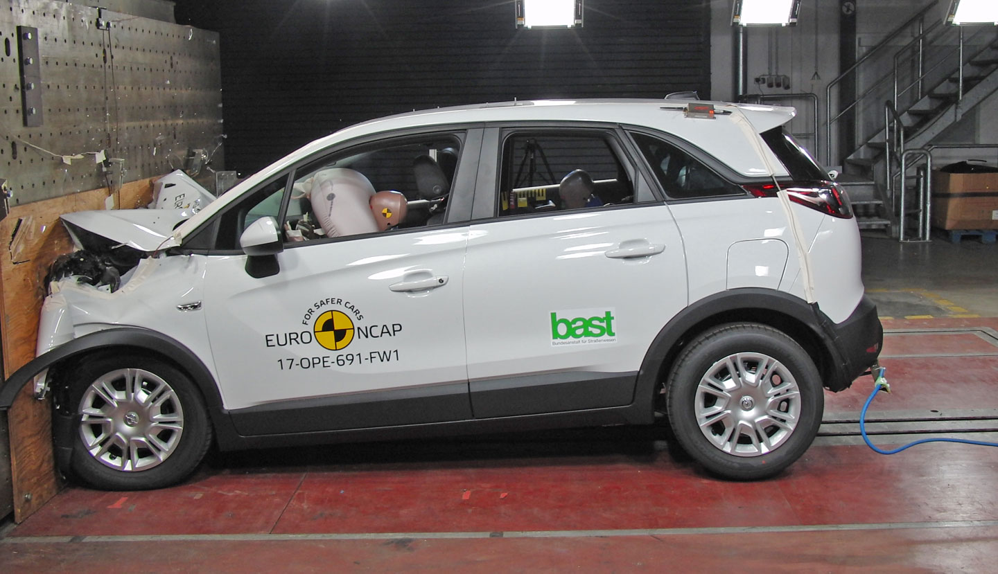 opel_crossland_x_30_5a5619d68b7ff