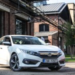 honda-civic-4d-exterior-9