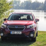 subaru-outback-my18-exterior-1