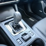 subaru-outback-my18-interior-10