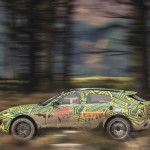 aston-martin-dbx-teaser6