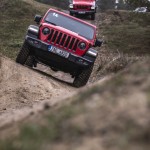 3_jeep-bela-p-bezdezem_40