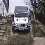 3_jeep-bela-p-bezdezem_47