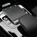 mercedes-benz-a-2018-interior-11