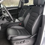 vw-touareg-2018-interior-4