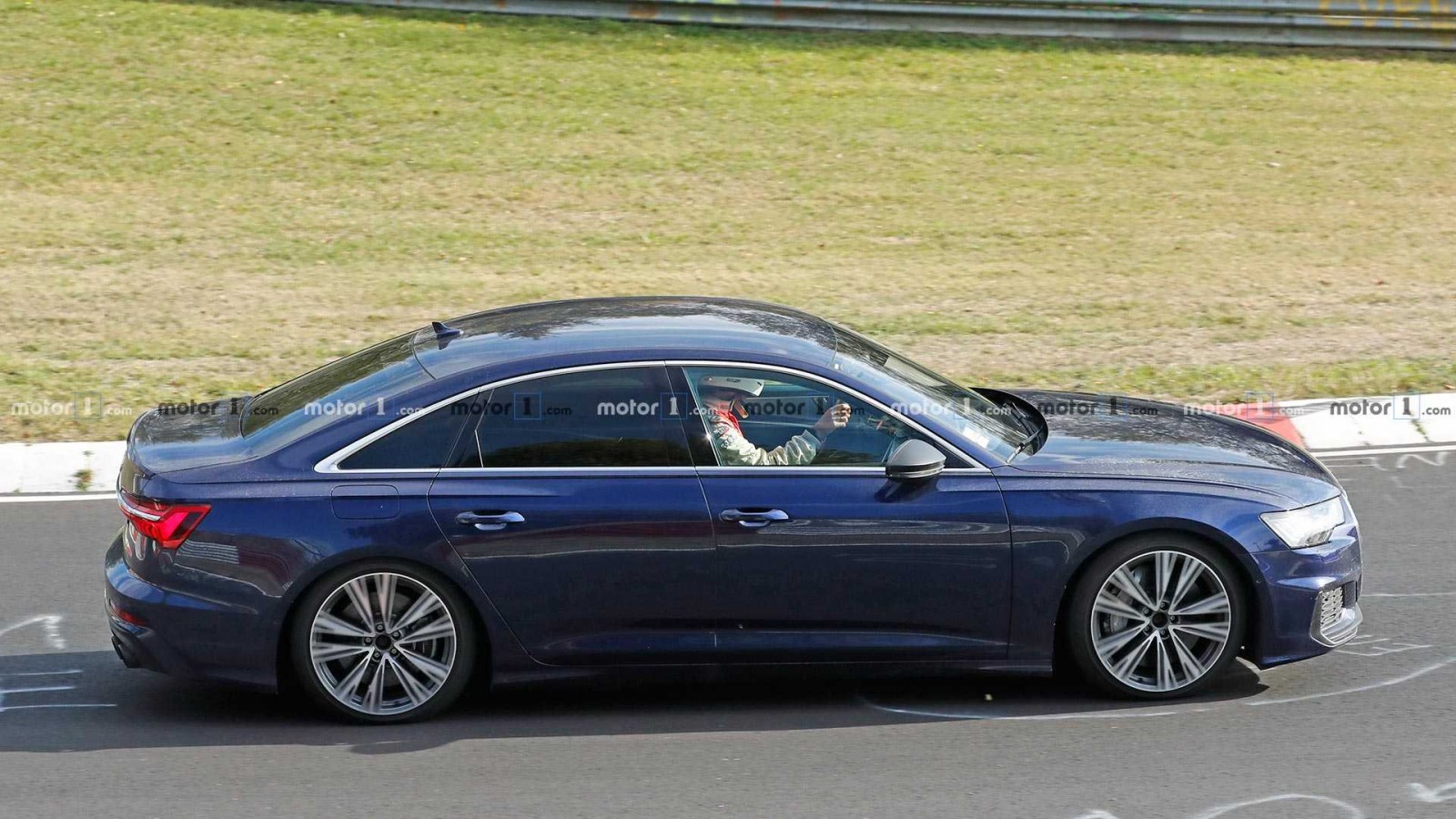 audi-s6-spy-shots7
