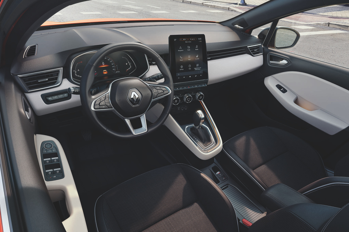 2-all-new-renault-clio_intens-2