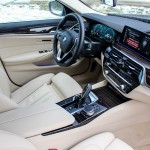 bmw-5-2019-interior-10