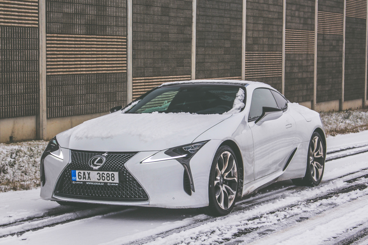 lexus-lc-500-exterior-3