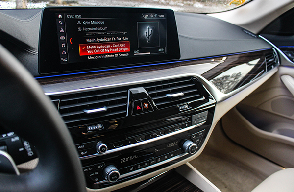 bmw5_1
