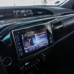toyota-hilux-50-interior-7