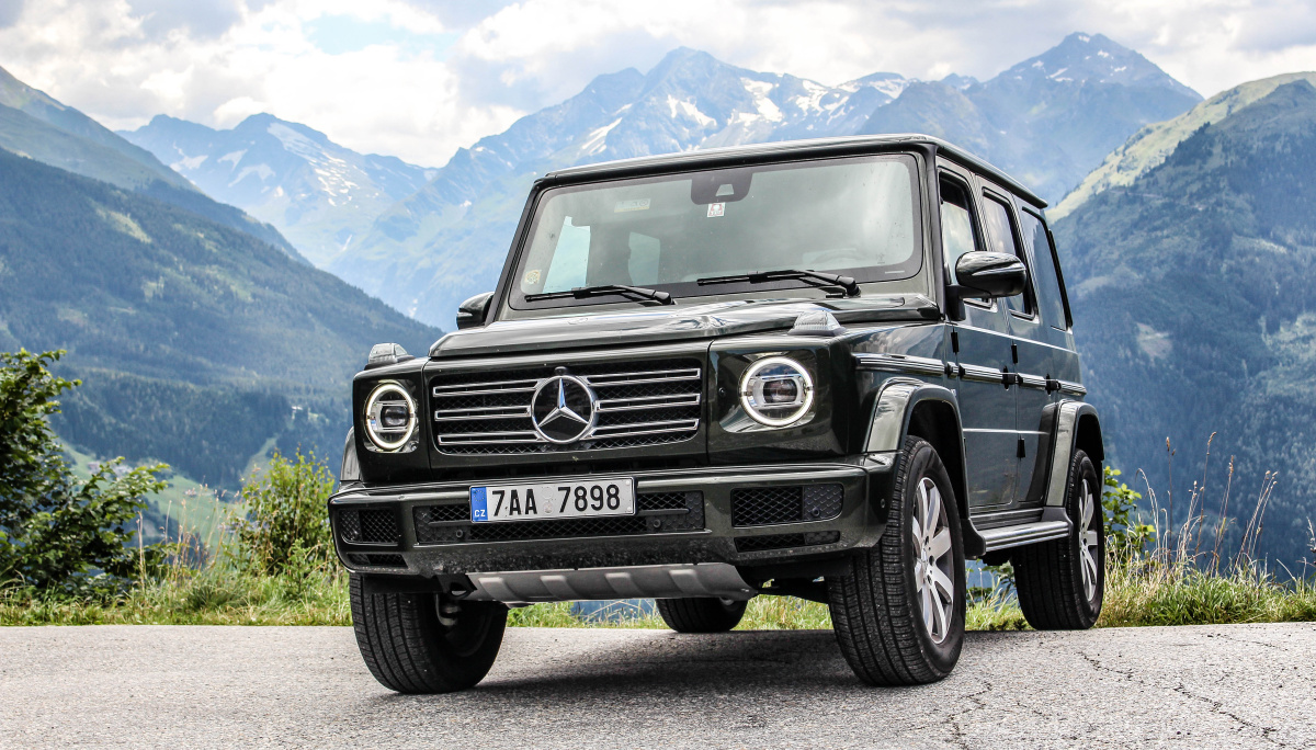 mercedes-benz-g-2018-exterior-25