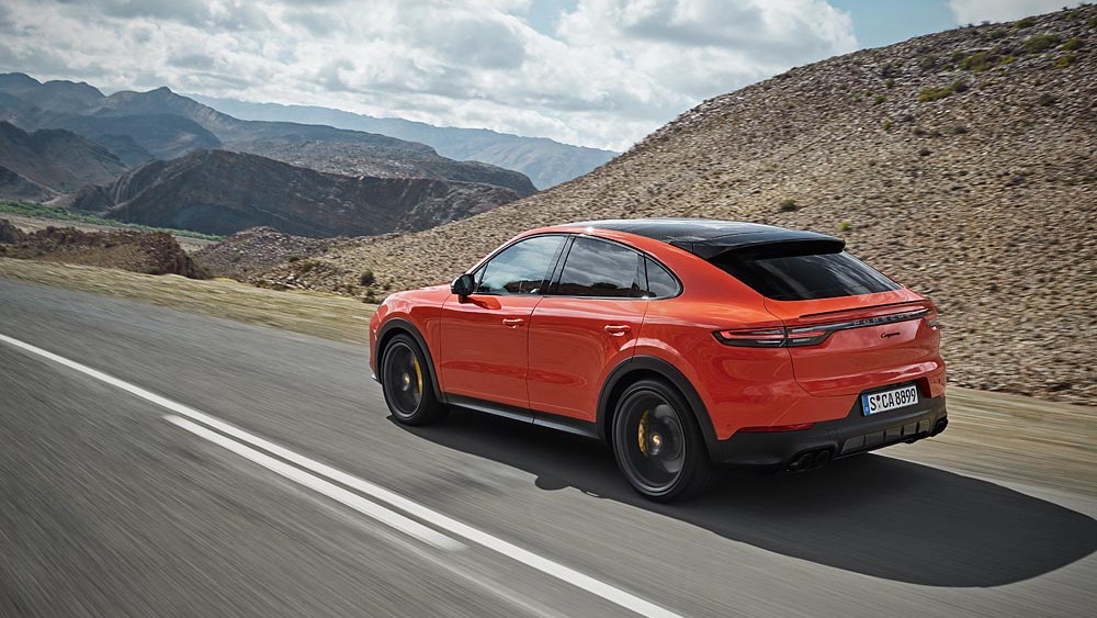 2020-porsche-cayenne_100695815