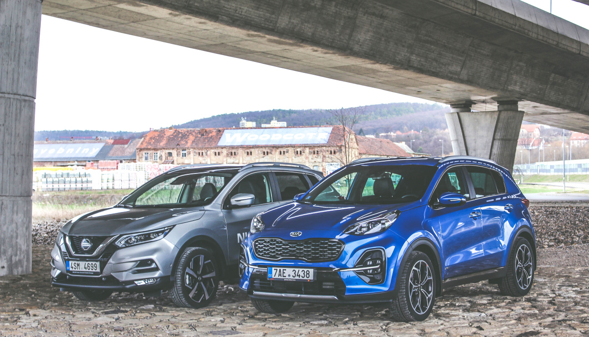 nissan-qashqai-a-kia-sportage-2