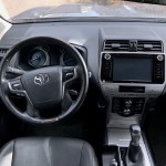 toyota-land-cruiser-interior-4