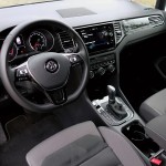 volkswagen-golf-sportsvan-interior-4