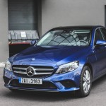 mercedes-benz-c-class-2019-16
