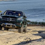 2020-mercedes-benz-gls-25