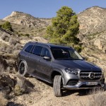 2020-mercedes-benz-gls-26