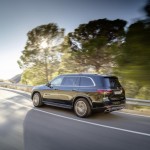 2020-mercedes-benz-gls-33