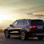 2020-mercedes-benz-gls-42