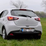 mazda-2-31