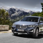 p90350950_highres_the-new-bmw-x1-drivi