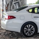 infiniti-m35h-2