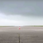 toyota-supra-vs-bmw-z4-drag-race2