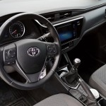 toyota-corolla-2
