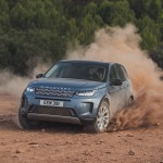 lr_ds_20my_byronblue_action_81