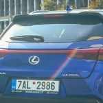 lexus-ux-11