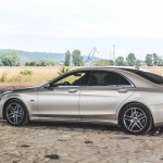 mercedes-benz-s560e-12