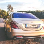 mercedes-benz-s560e-5