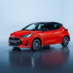 new_toyota_yaris_4_hybrid_1