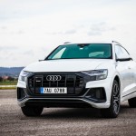 audi-sq8-26