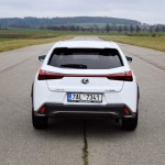 lexus-ux-f-sport-22