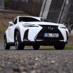 lexus-ux-f-sport-41