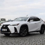 lexus-ux-f-sport-45