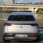 mercedes-benz-eqc-16
