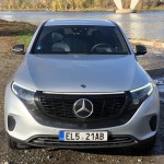 mercedes-benz-eqc-9
