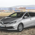 toyota-auris-hybrid-3