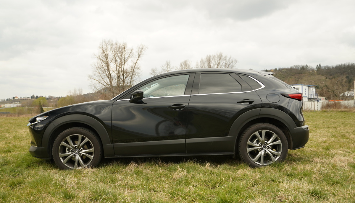 mazda-cx30-9