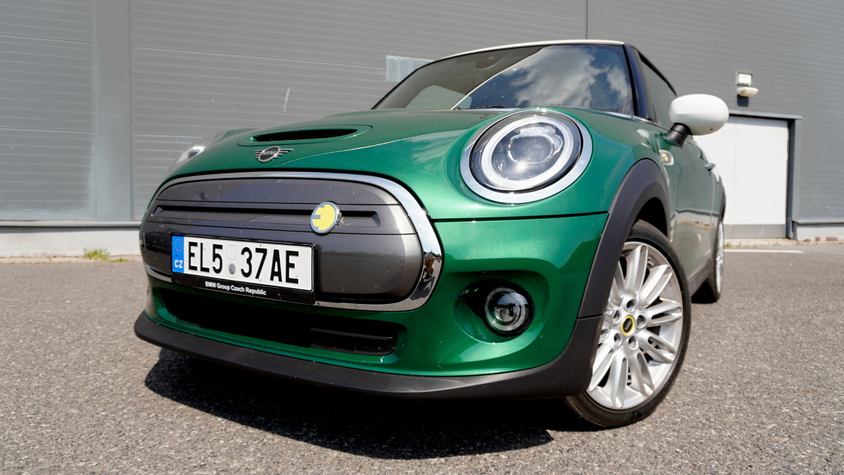 mini-cooper-se-6