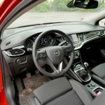 opel-astra-sport-tourer-15