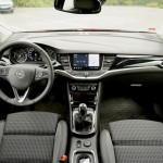 opel-astra-sport-tourer-16