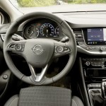 opel-astra-sport-tourer-19